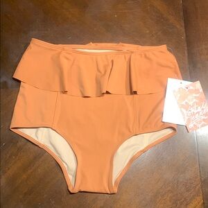 Kortni Jeane Apricot Bikini Bottoms - NWT - Size XS 🔥🔥